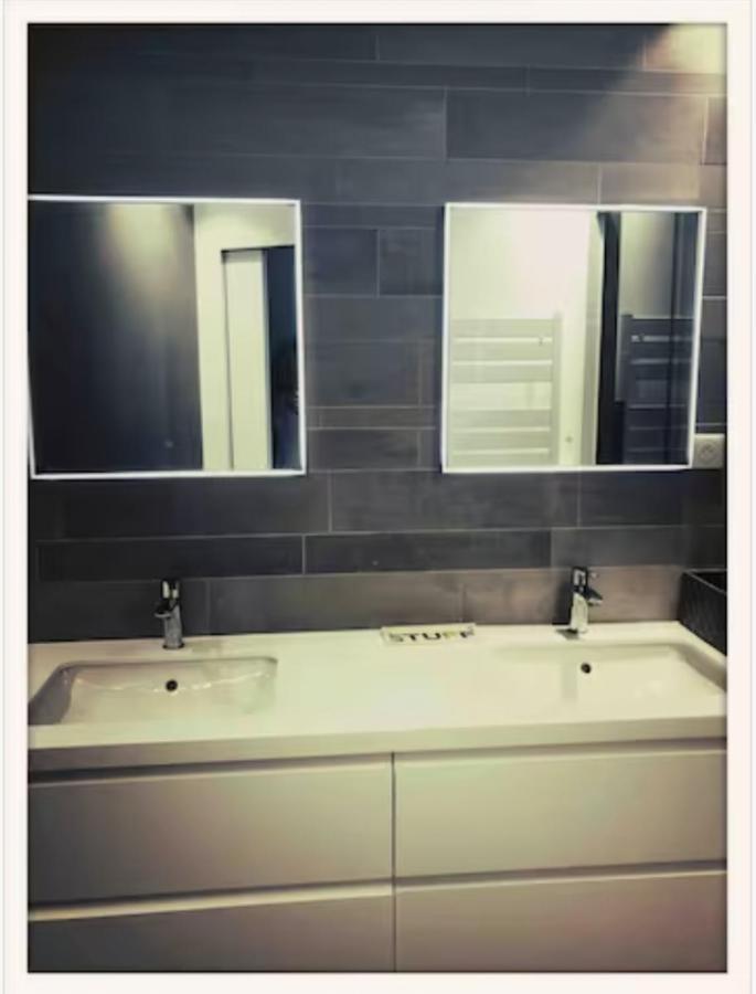 Appartement Bastille - Clair Et Idealement Situe Paris Luaran gambar